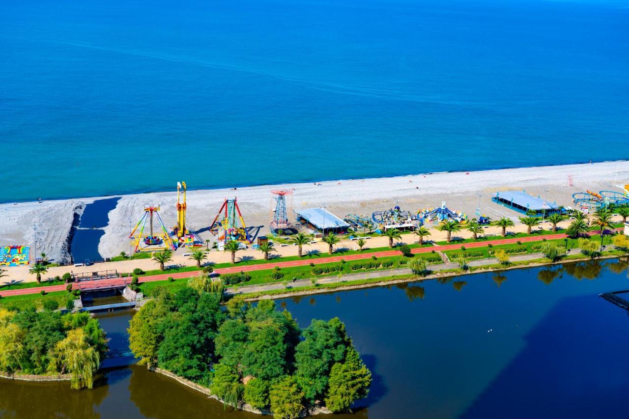 Orbi City In Batumi Exterior photo